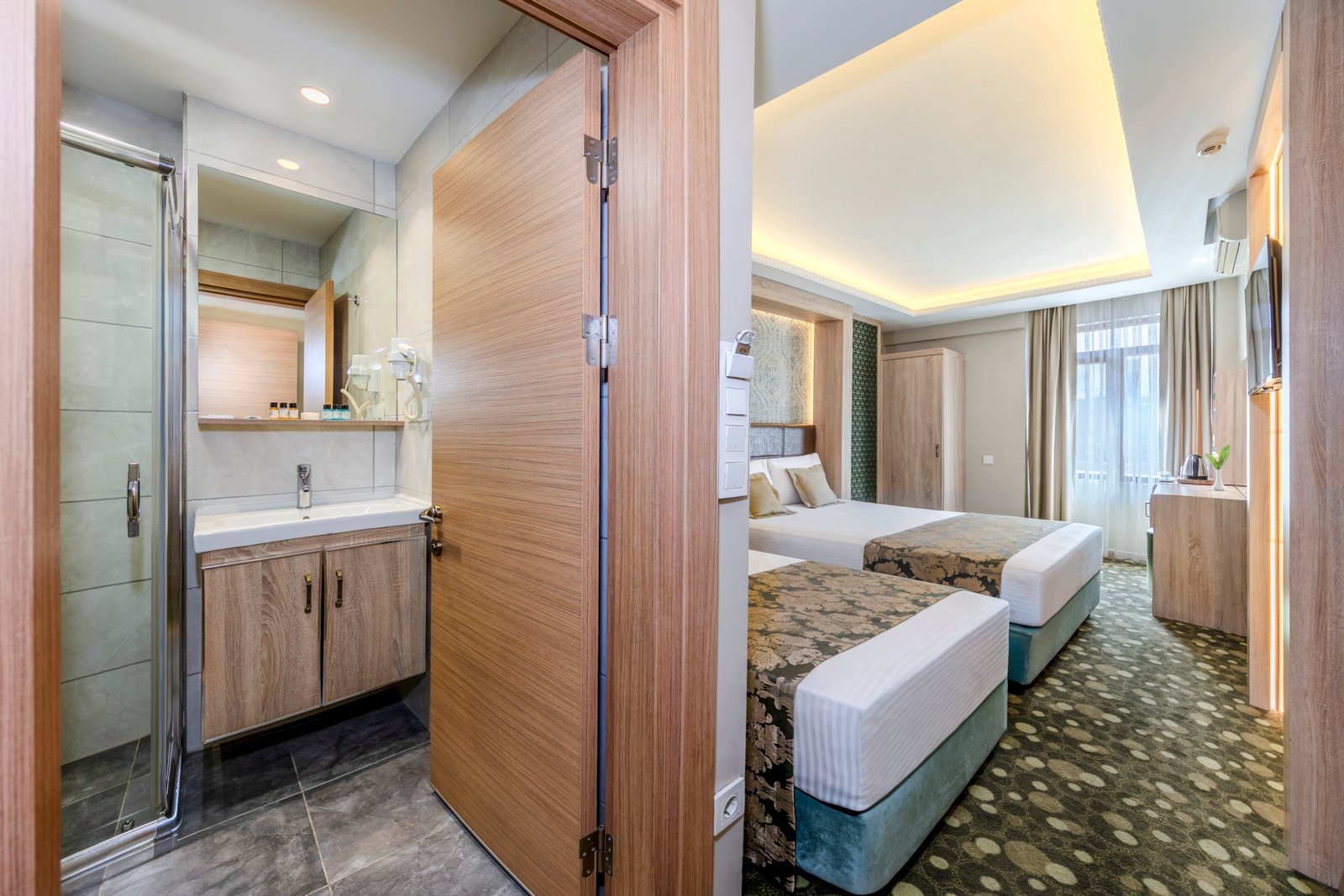 Triple Room